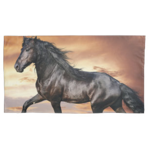Schöne schwarze Pferd Kissenbezug