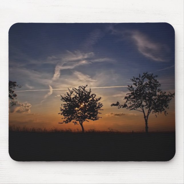 Schöne Sonnenuntergang Landschaftliche Landschaft  Mousepad (Vorne)