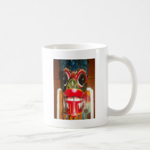 Schöne sri-lankische Kunst der traditionellen Feue Tasse