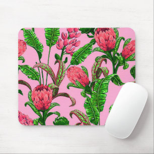 Schöne tropische grüne Blätter mit roten Blumen   Mousepad
