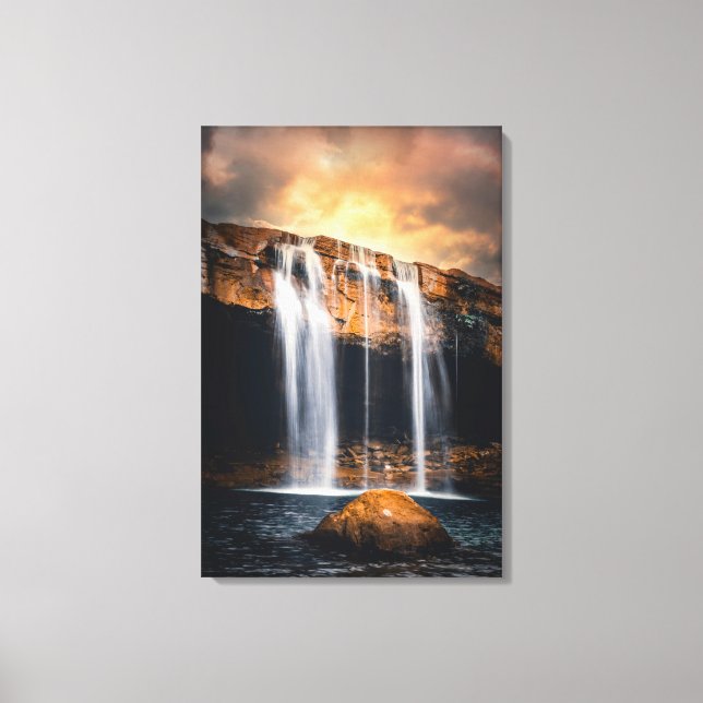 Schöne Wasserfall Landschaft Leinwanddruck (Vorderseite)