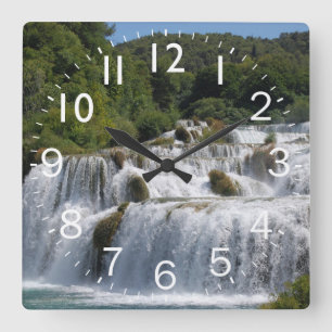Schöne Waterfall-Szene Quadratische Wanduhr