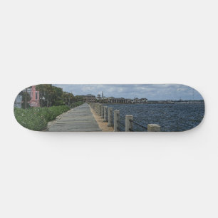 Schöne Waterfront Skateboard