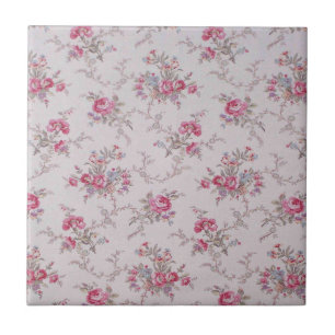 Schöne weiche Vintage-Rosen und Blätter Fliese