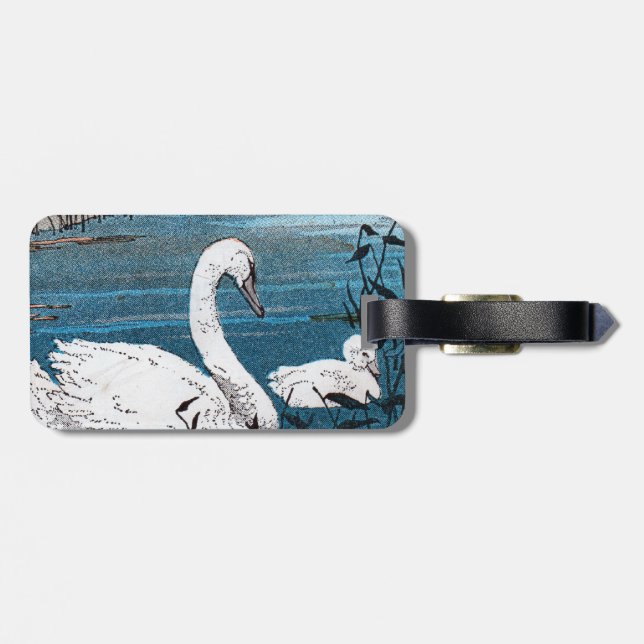 Schöne weiße Schwanenmutter, die mit dem Baby schw Gepäckanhänger (Rückseite horizontal)