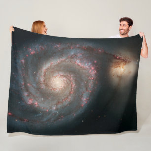Schöne Whirlpoolgalaxie Fleecedecke