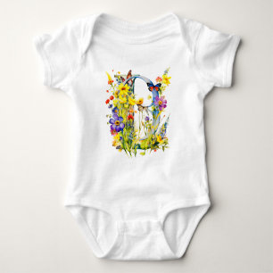 Schöne Wildblumen-Schmetterlings-Monogramm Baby Strampler