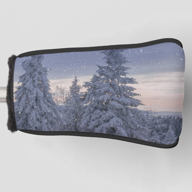 Schöne Winterlandschaft als Schnee Golf Headcover (Vorderseite)
