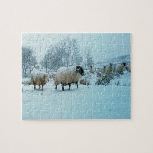 Schöne Winterlandschaft auf einem Bauernhof Schafe Puzzle