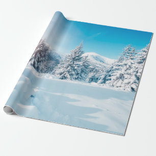 Schöne Winterlandschaft, phantastische Berge Geschenkpapier