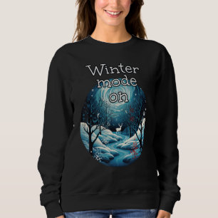 Schöne Winternacht mit Hirsch für winterlichen Mod Sweatshirt