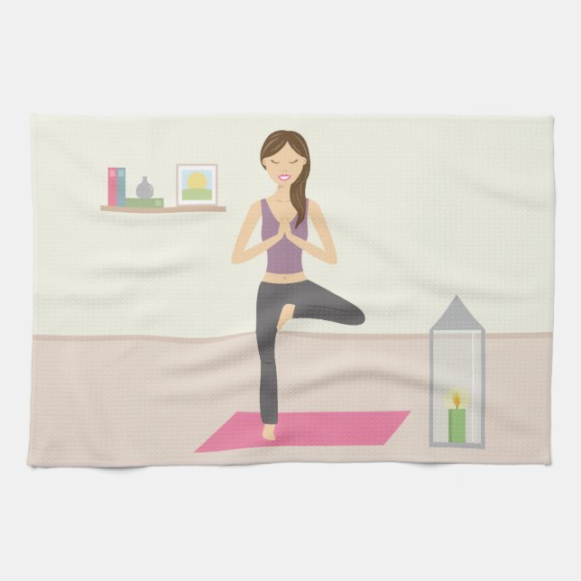 Schöne Yoga-Frau in einem dekorierten Raum Geschirrtuch (Horizontal)