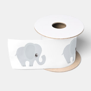 Schöner Baby-Person-Elefant Satinband