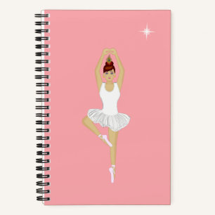 Schöner Balletttänzer auf rosa Notebook Notizbuch