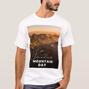 Schöner Bergtag T-Shirt