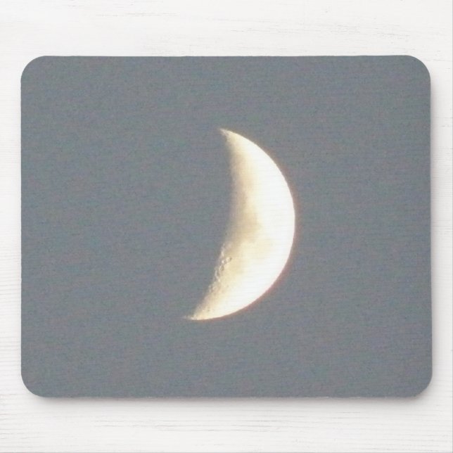Schöner, bewaldeter Crescent Moon bei Dusk Mousepa Mousepad (Vorne)