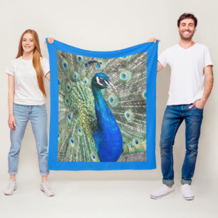 Schöner blauer Pfau mit blauer Grenze Fleecedecke