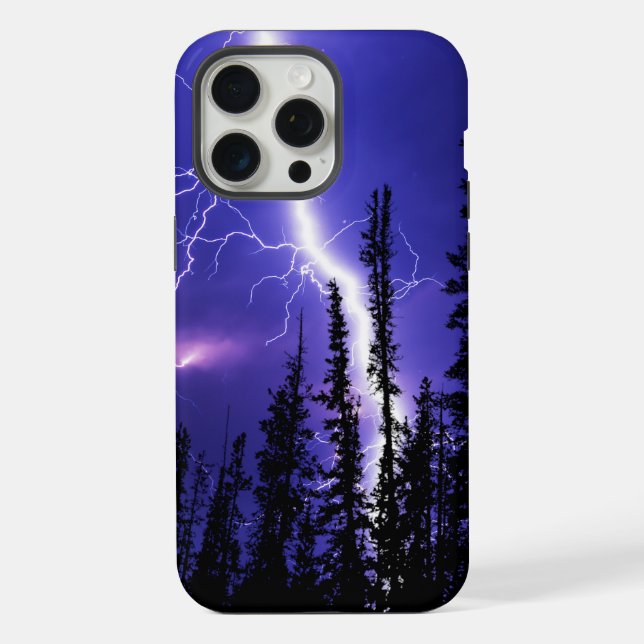 schöner Donner über dem Wald iPhone Hülle (Rückseite)