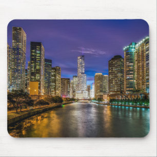 Schöner Fluss Chicago bei Sunset, Illinois Mousepad