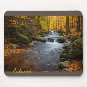 Schöner Herbstwald Mousepad