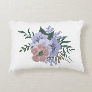 Schöner Lavender in Bouquet Dekokissen