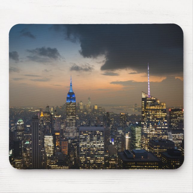 Schöner New Yorker Abend Skyline Mousepad (Vorne)