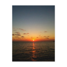 schöner Ozean-Sonnenuntergang gelb orange rot