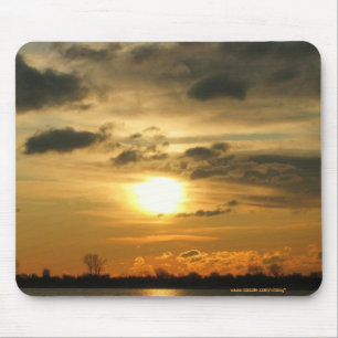 Schöner Sonnenaufgang mousepad Entwurf