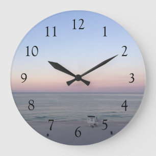 Schöner Sonnenuntergang am Strand Große Wanduhr