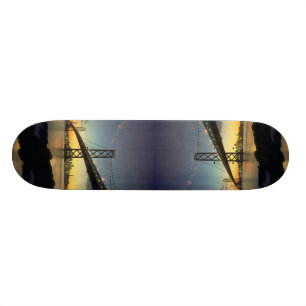 Schöner Sonnenuntergang: Bucht-Brücke, San Skateboard