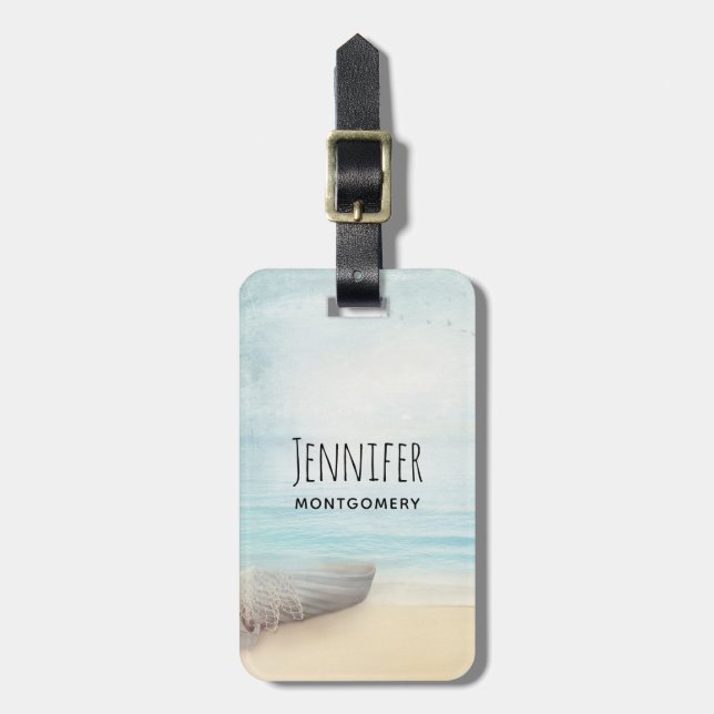 Schöner Strand mit Rowboat & Fishing Net Gepäckanhänger (Vorderseite vertikal)