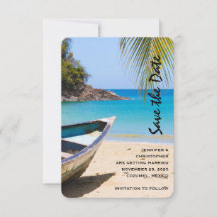 Schöner tropischer Strand mit Rowboat Save The Date