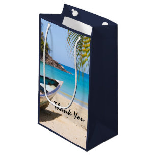 Schöner tropischer Strand mit Rowboat Vielen Dank Kleine Geschenktüte