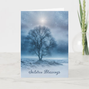 Schöner Winter-Sonnenwende-Baum in der Nacht mit S Karte