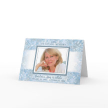 Schönes blaues BlumenBeileid danken Ihnen zu