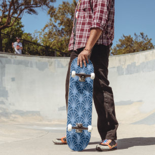 Schönes blaues Vintages japanisches Lüftermuster Skateboard