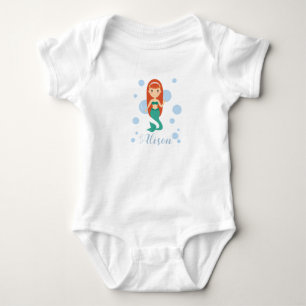 Schönes Cartoon Meerjungfrau schwimmt im Ozean Baby Strampler