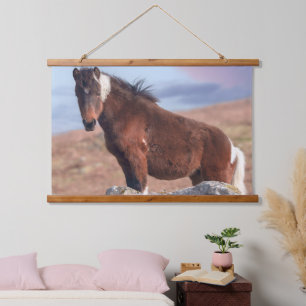 Schönes Dartmoor Pony von Sunset Rocks Wandteppich Mit Holzrahmen
