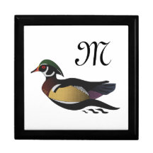 Schönes Duschbad aus Holz