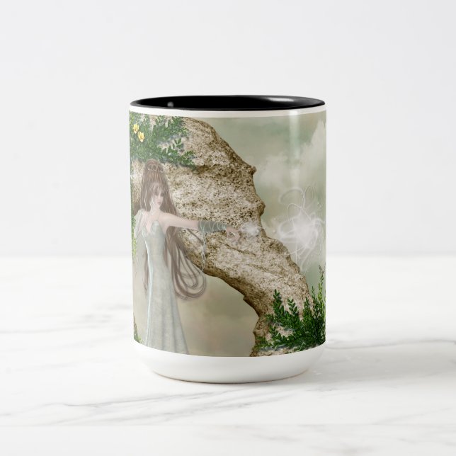 Schönes Elven Magic Fantasy Design Zweifarbige Tasse (Mittel)