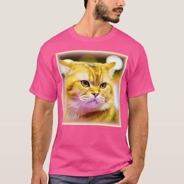 Schönes Foto einer Niedlichen Katze . Jetzt kaufen T-Shirt (Vorderseite)