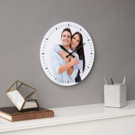 Schönes Foto von Couple in Liebe  Große Wanduhr