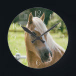 Schönes Haflinger-Pferdeportrait Runde Wanduhr<br><div class="desc">Schönes Haflinger-Pferdeportrait</div>