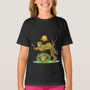 Schönes Lioness Löwe Tier unter Sonne T-Shirt