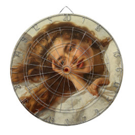 Schönes Mädchen liegt im Bett mit rotem Haar Dartscheibe