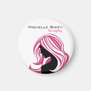 Schönes Mädchen mit rosa Haar Frisur Branding Magnet