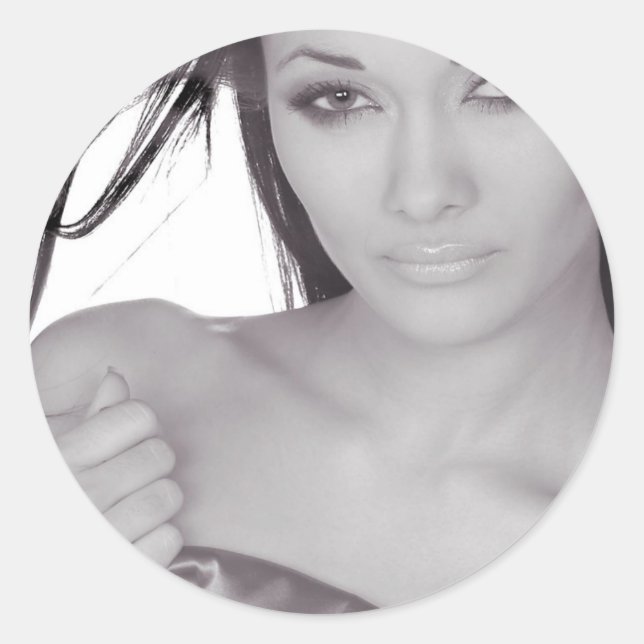 schönes Mädchen Runder Aufkleber (Vorderseite)