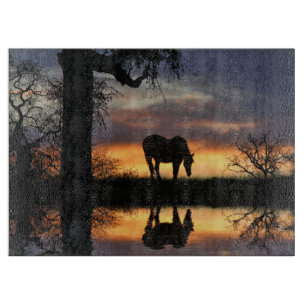 Schönes Pferd und Wasser Schneidebrett