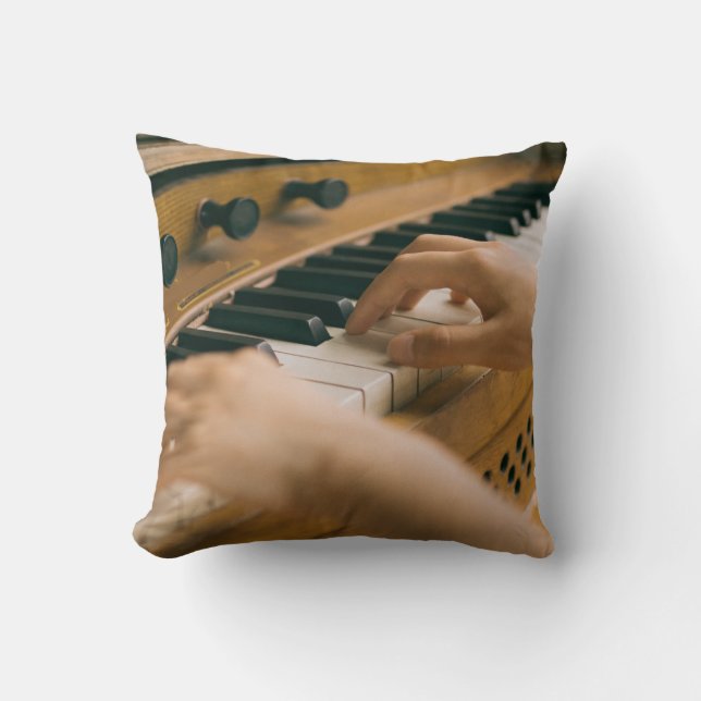 Schönes Piano Kissen (Vorderseite)