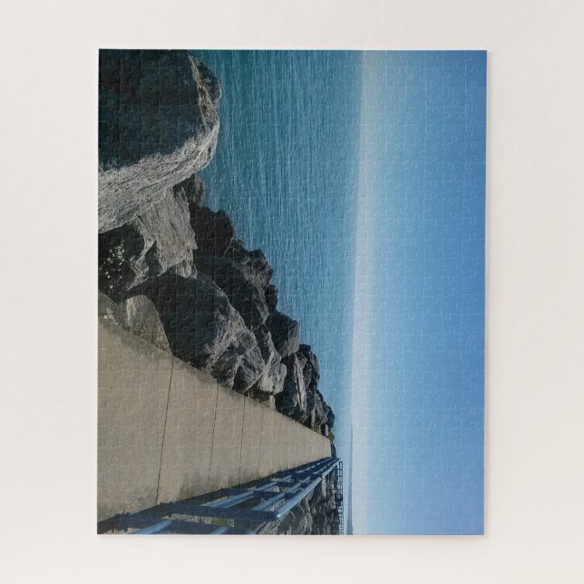 Schönes Puzzle mit blauem Wasser (Vertikal)